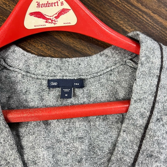 Gap grey cardigan with brown piping - Picture 3 of 3